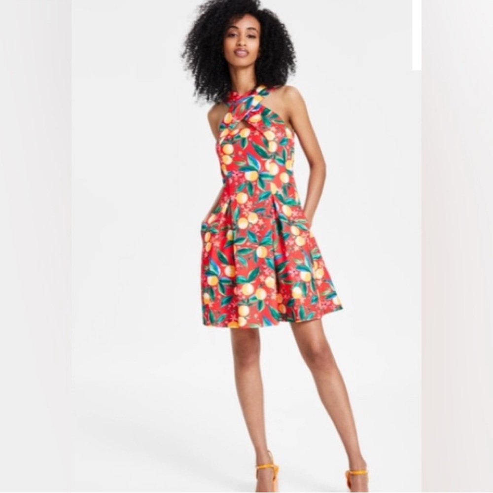 NWT Vince Camuto Sz 8 Floral Halter Neck Dress